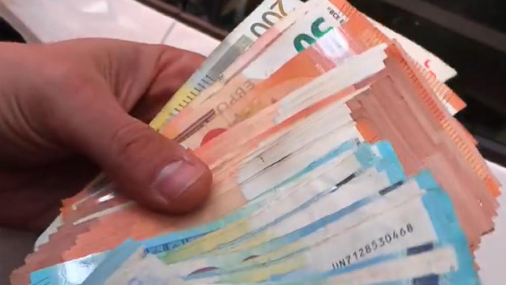 Dinero incautado en un dispositivo de los Mossos d'Esquadra contra el mercado negro en Barceloan