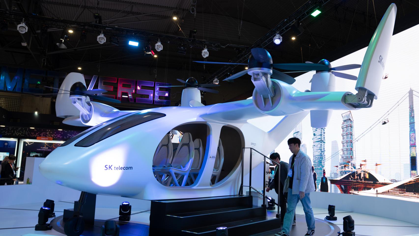 Estand de SK Telecom en el Mobile World Congress de 2023