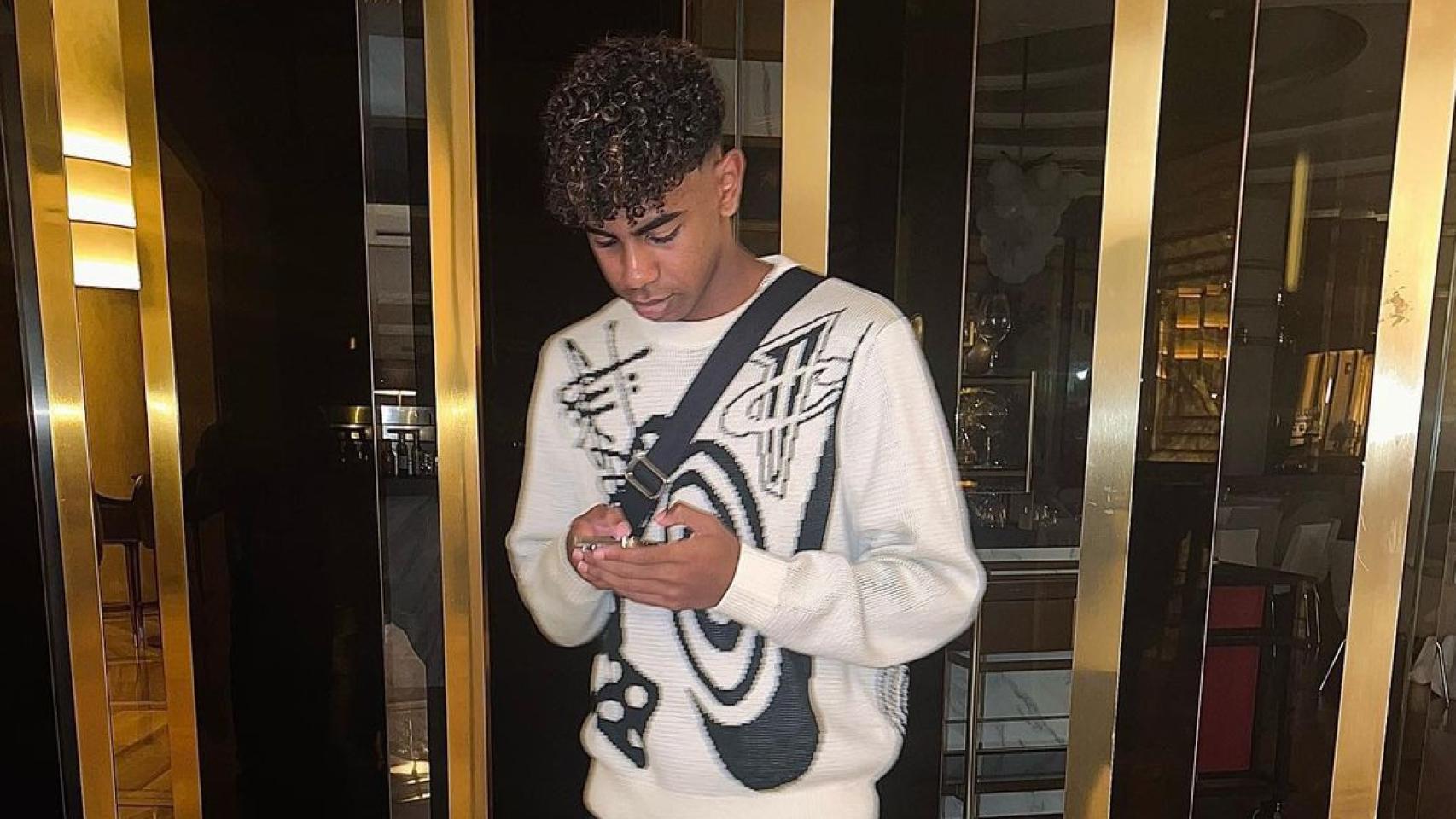 Lamine Yamal, con ropa de calle en sus redes sociales