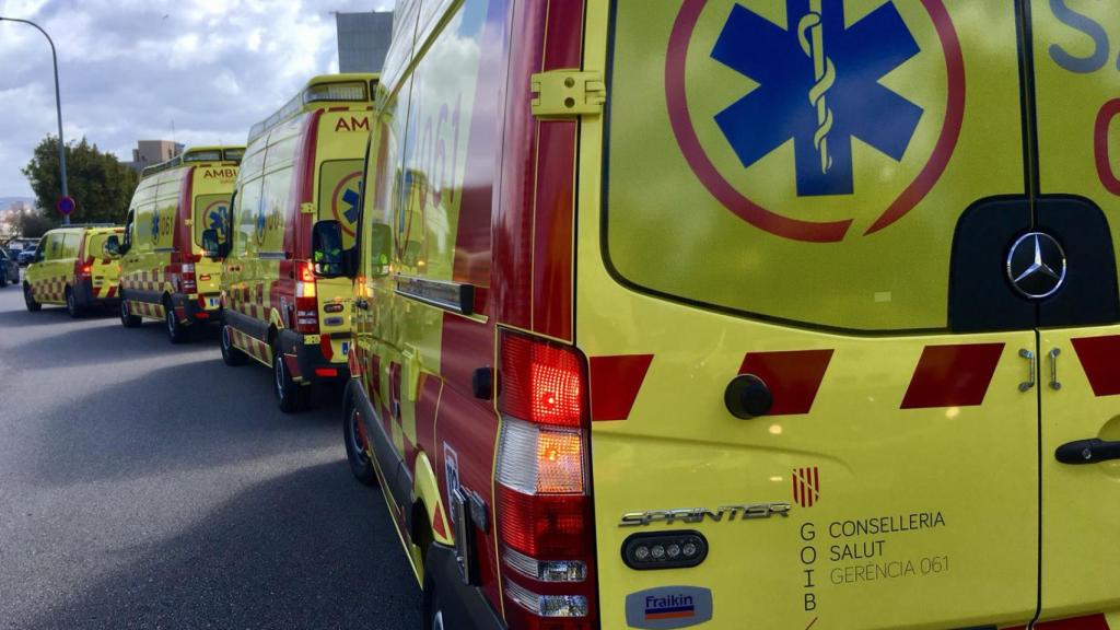 Ambulancias en Islas Baleares, donde el Gobierno ha internalizado el servicio