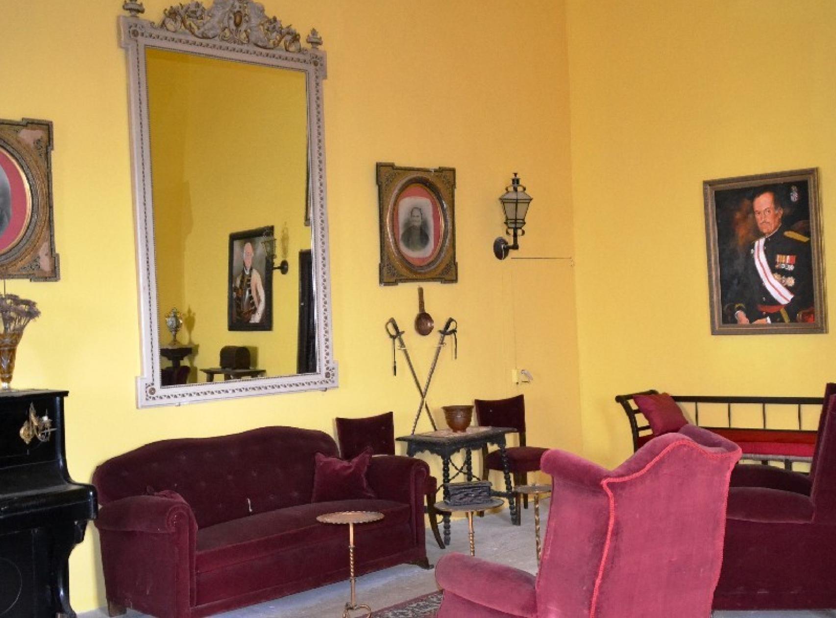 Castillo de Montclar