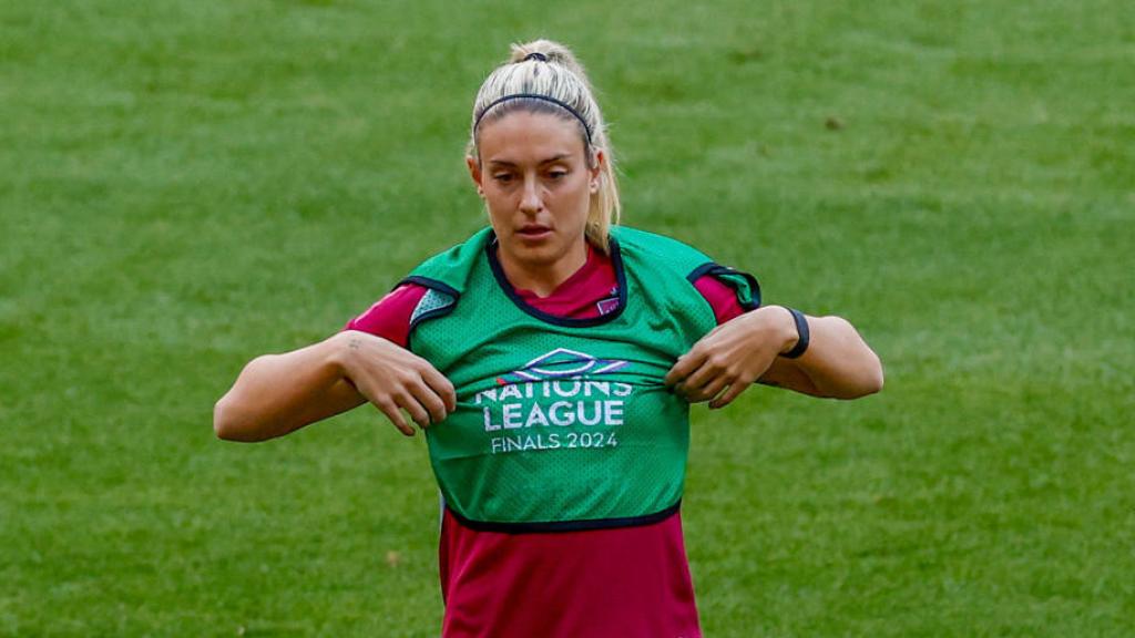 Alexia Putellas se entrena con la selección española antes de la Nations League