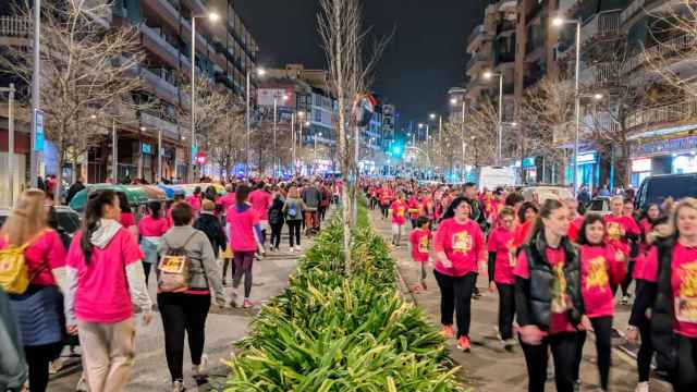 Participantes en la Cursa de les Dones de Santa Coloma