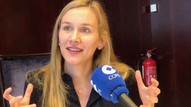 Claudia Tarinas (Liderem), durante la entrevista en la Cadena Cope