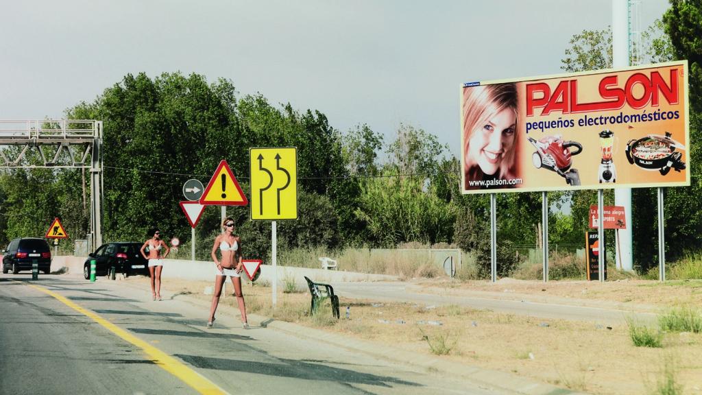 Prostitutas en la autovía C-31 en una imagen de archivo