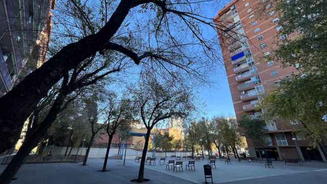La plaza de Diagonal Mar, en el barrio del Maresme