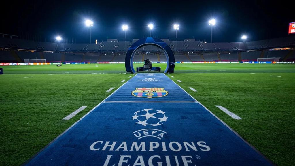 El Estadio de Montjuïc, horas antes de disputarse el Barça-Nápoles de Champions League
