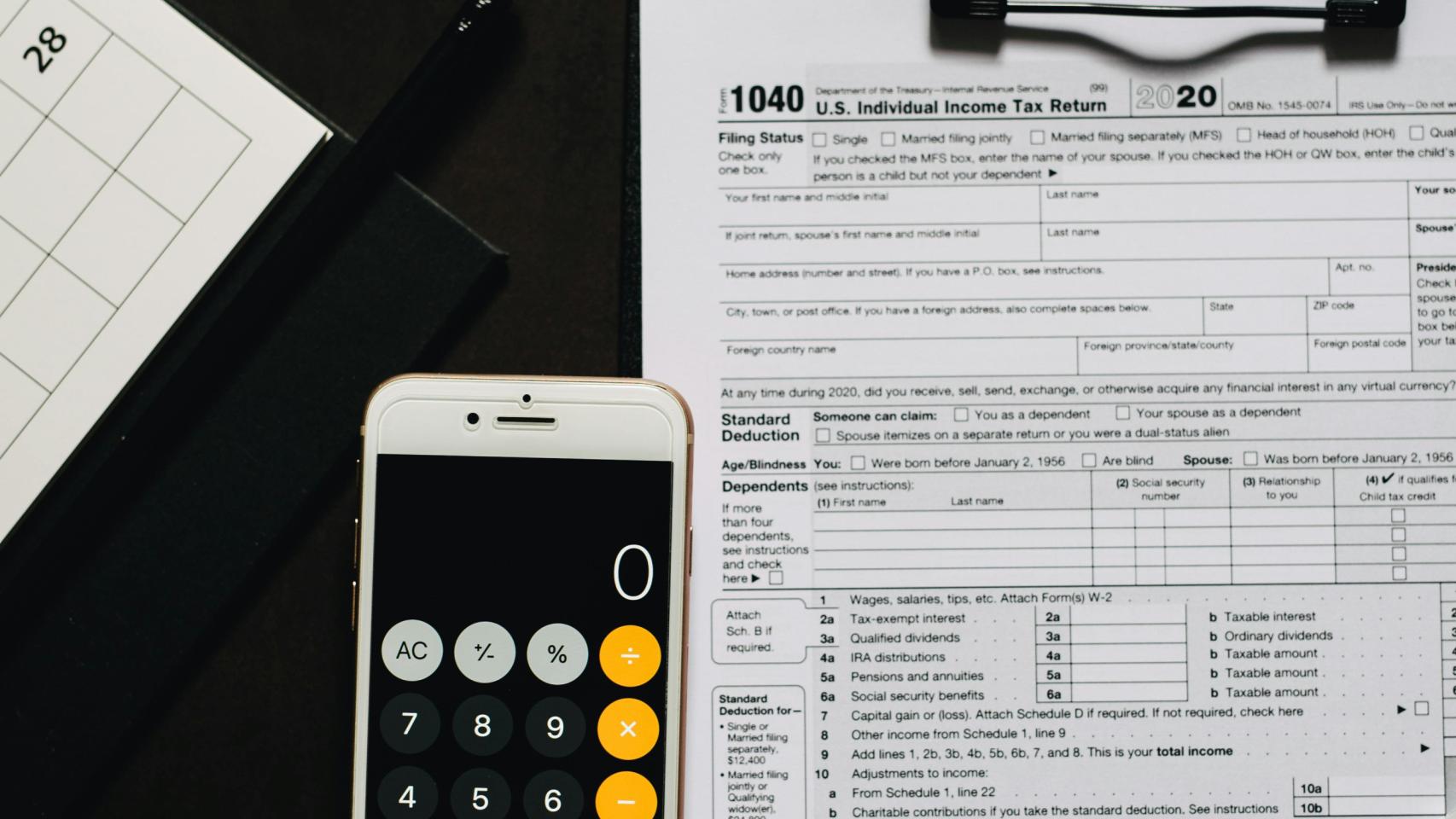 La declaración de la Renta cambia por completo para los autónomos este 2024 en Cataluña: estas son todas las novedades