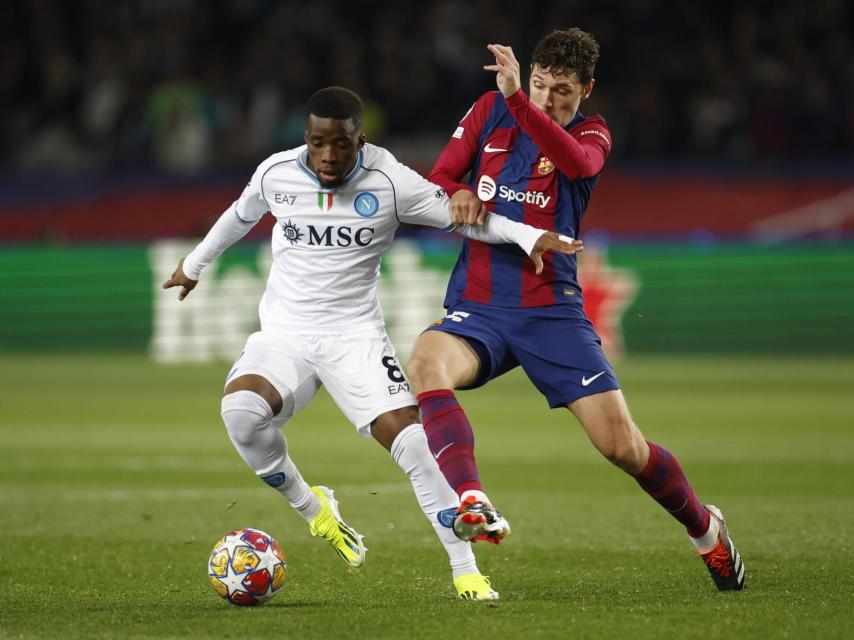 Andreas Christensen en el partido contra el Nápoles