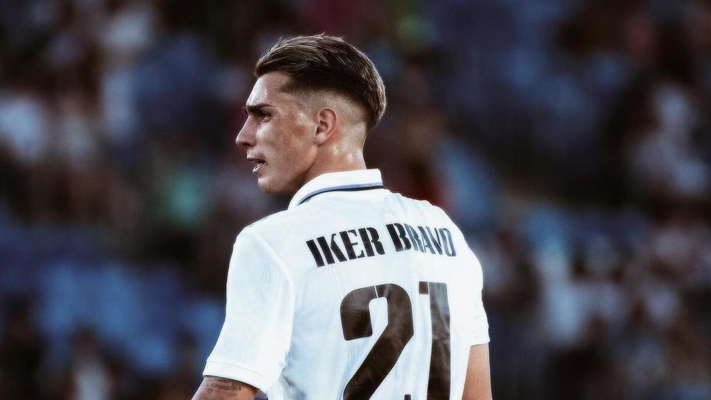 Iker Bravo, durante un partido con el filial del Real Madrid