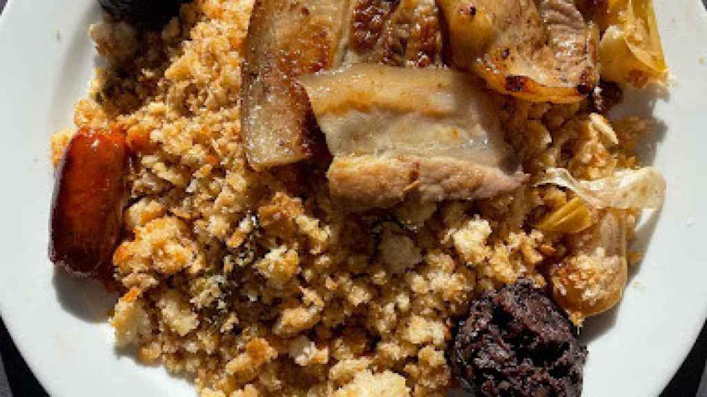 Un plat de migas del Bar Oliva de Barcelona