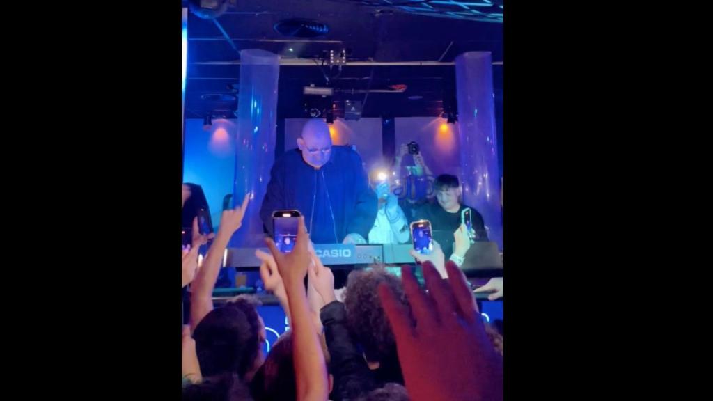 El 'show' de Claudio Bermejo, 'Dandy de Barcelona', en Salou