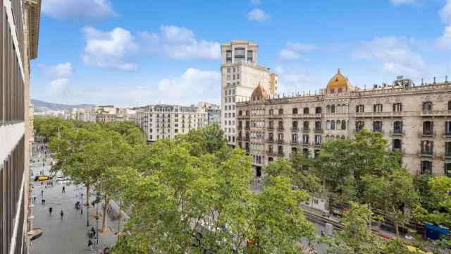 Gran Via de les Corts Catalanes, donde se ubica uno de los edificios