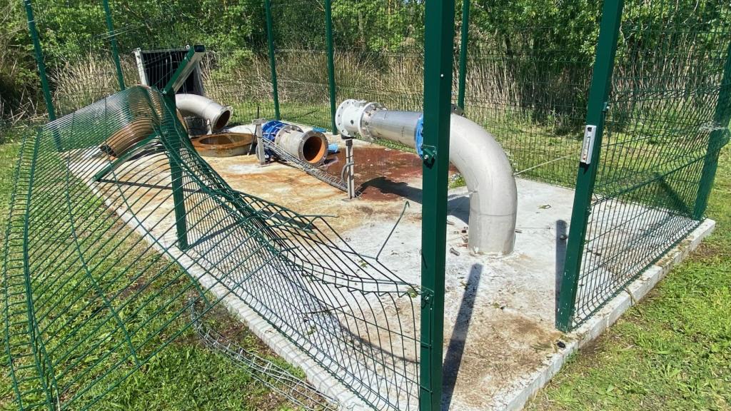 Uno de los pozos saboteados en la Costa Brava