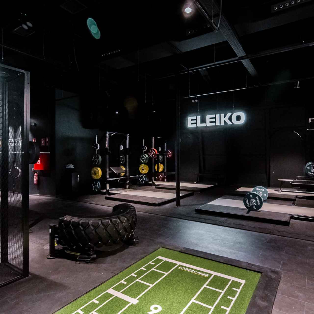 Interior d'un gimnàs de Fitness Park