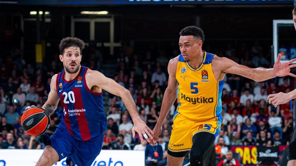 Laprovittola lidera una jugada del Barça de basket contra el Maccabi