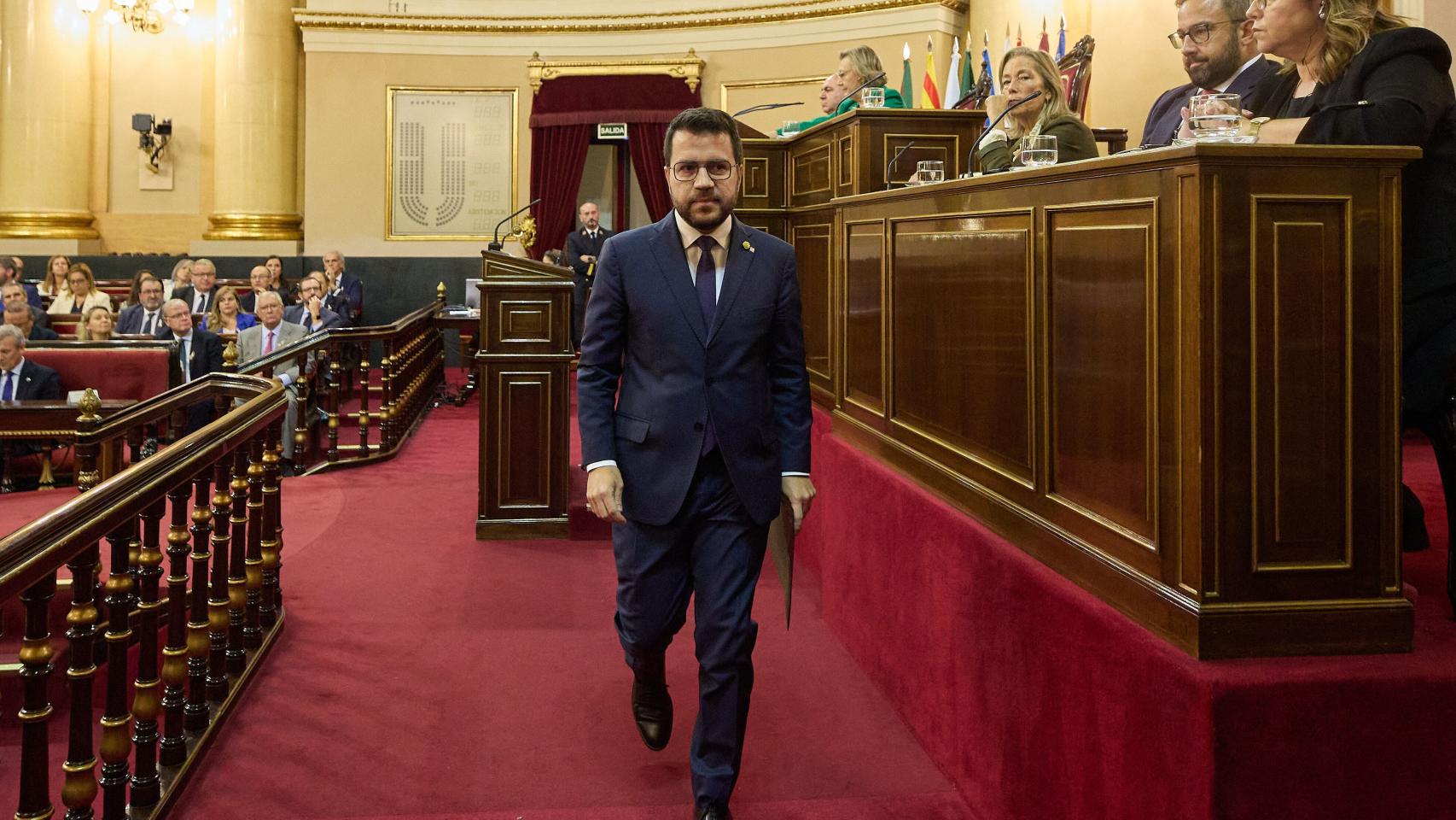 El presidente de la Generalitat de Cataluña, Pere Aragonès, tras intervenir, durante un debate tras la Comisión General de las Comunidades Autónomas, en el Senado, a 19 de octubre de 2023
