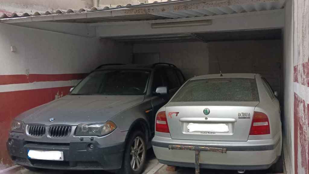 Los zulos ilegales en el parking de la calle de la Riereta