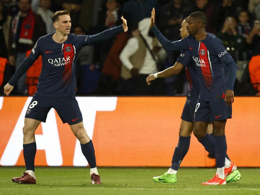 Dembelé celebra su gol al Barça