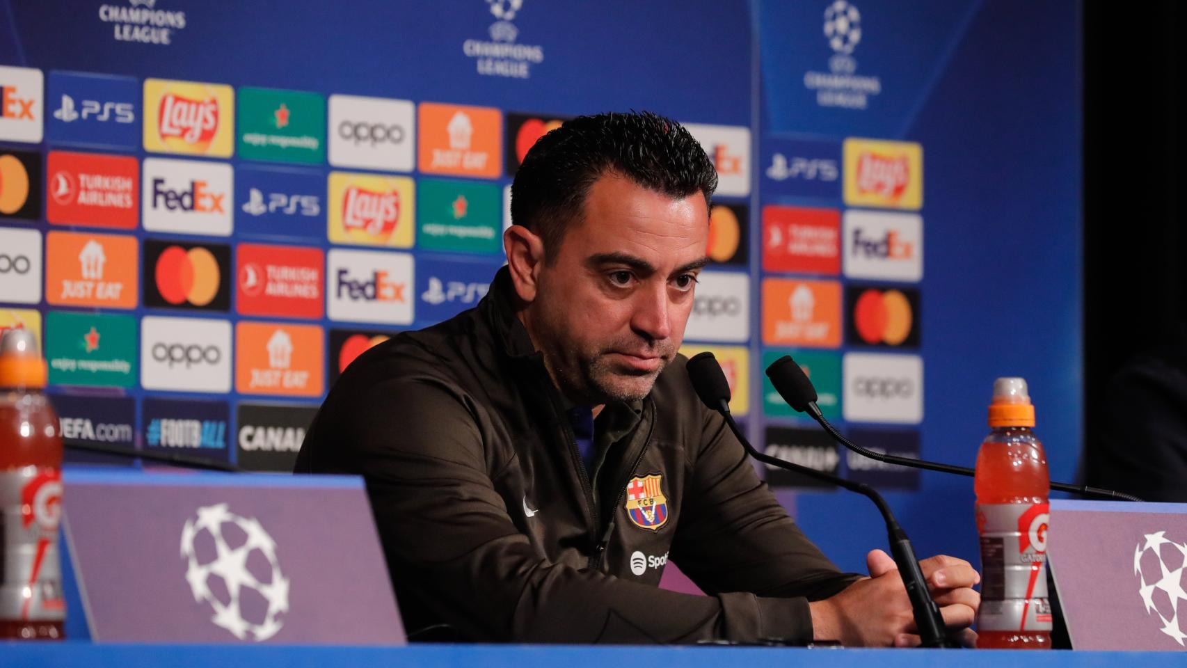 Xavi prepara rotaciones urgentes contra el Cádiz