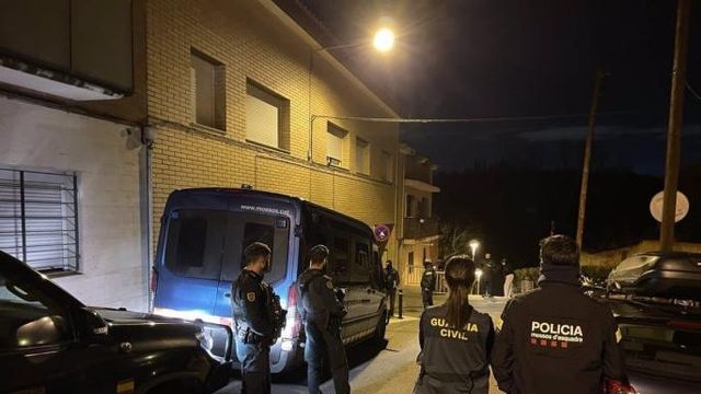 Dispositivo contra el terrorismo de la Guardia Civil y los Mossos d'Esquadra