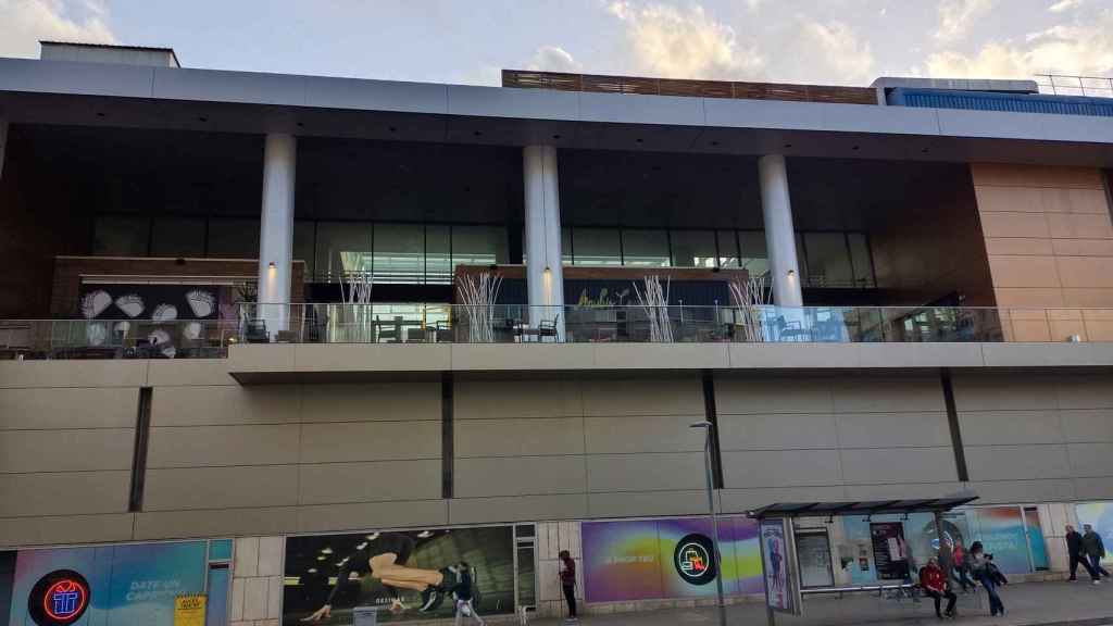 Centro comercial La Farga tras su reforma