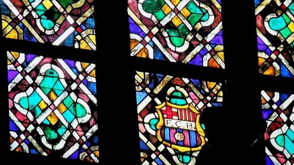 Escut del FC Barcelona a Santa Maria del Mar
