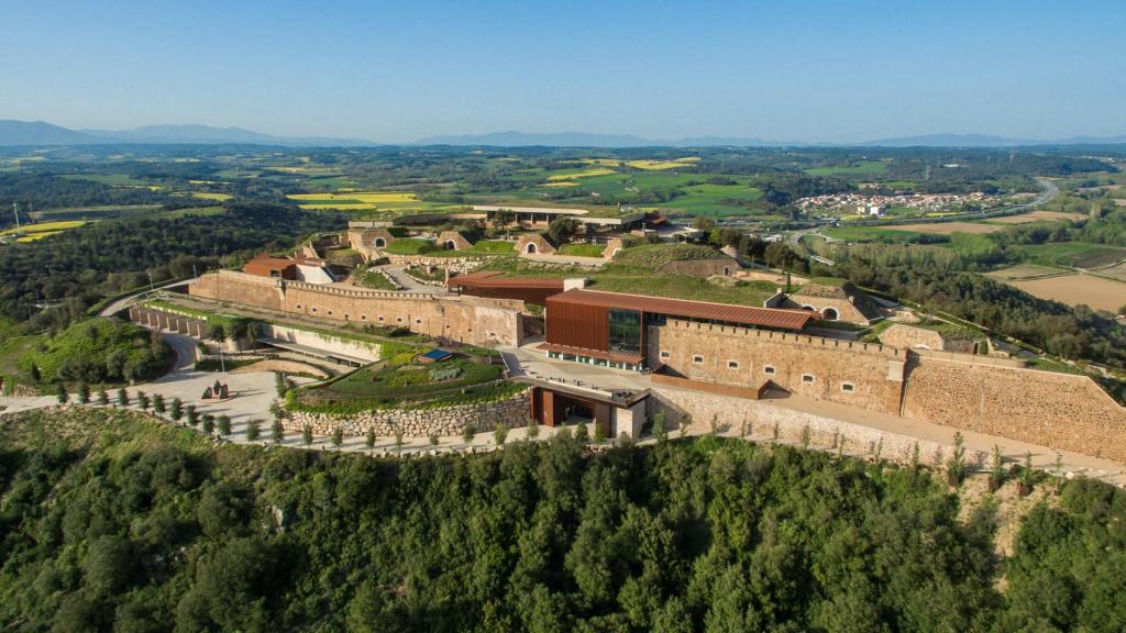 Roca Sant Julià -El celler de Can Roca