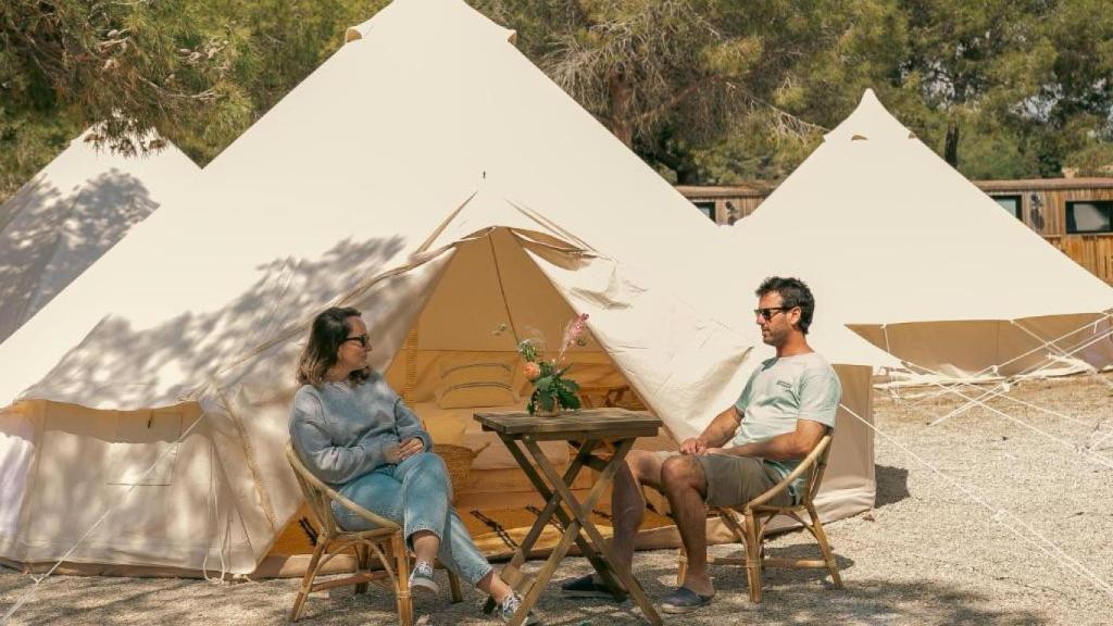Uno de los cámpings de HolaCamp, la empresa 'pija' de 'glampings'