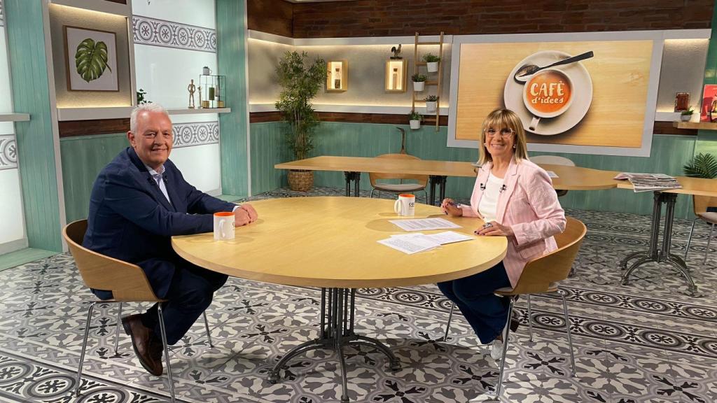 El secretario general del Partido Popular de Cataluña, Santi Rodríguez, en el plató de Cafè d'Idees, de RTVE