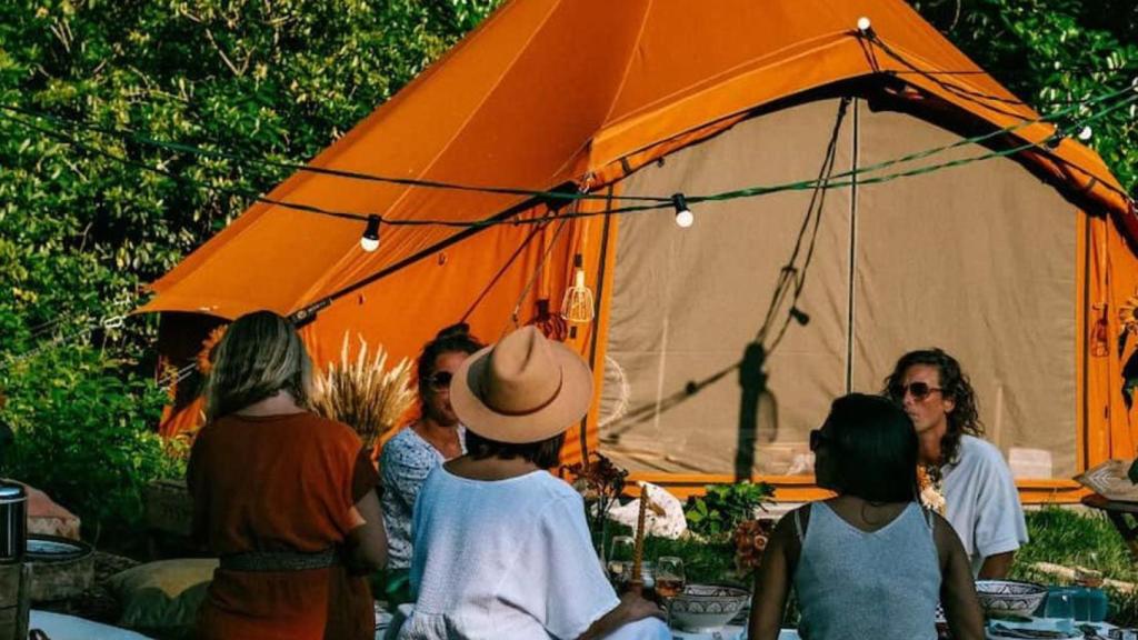 Una imagen de HolaCamp, la nueva empresa de cámpings con glamur
