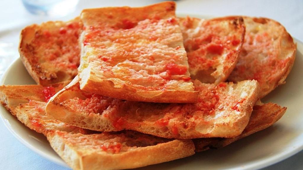Pan con tomate | WIKIPEDIA