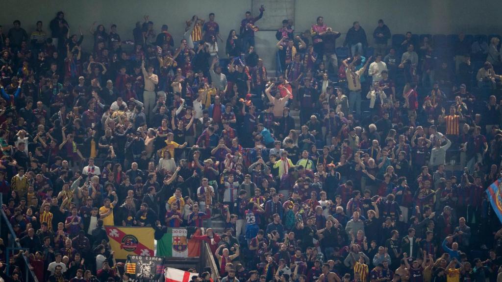 La afición del Barça presente en el estadio del PSG