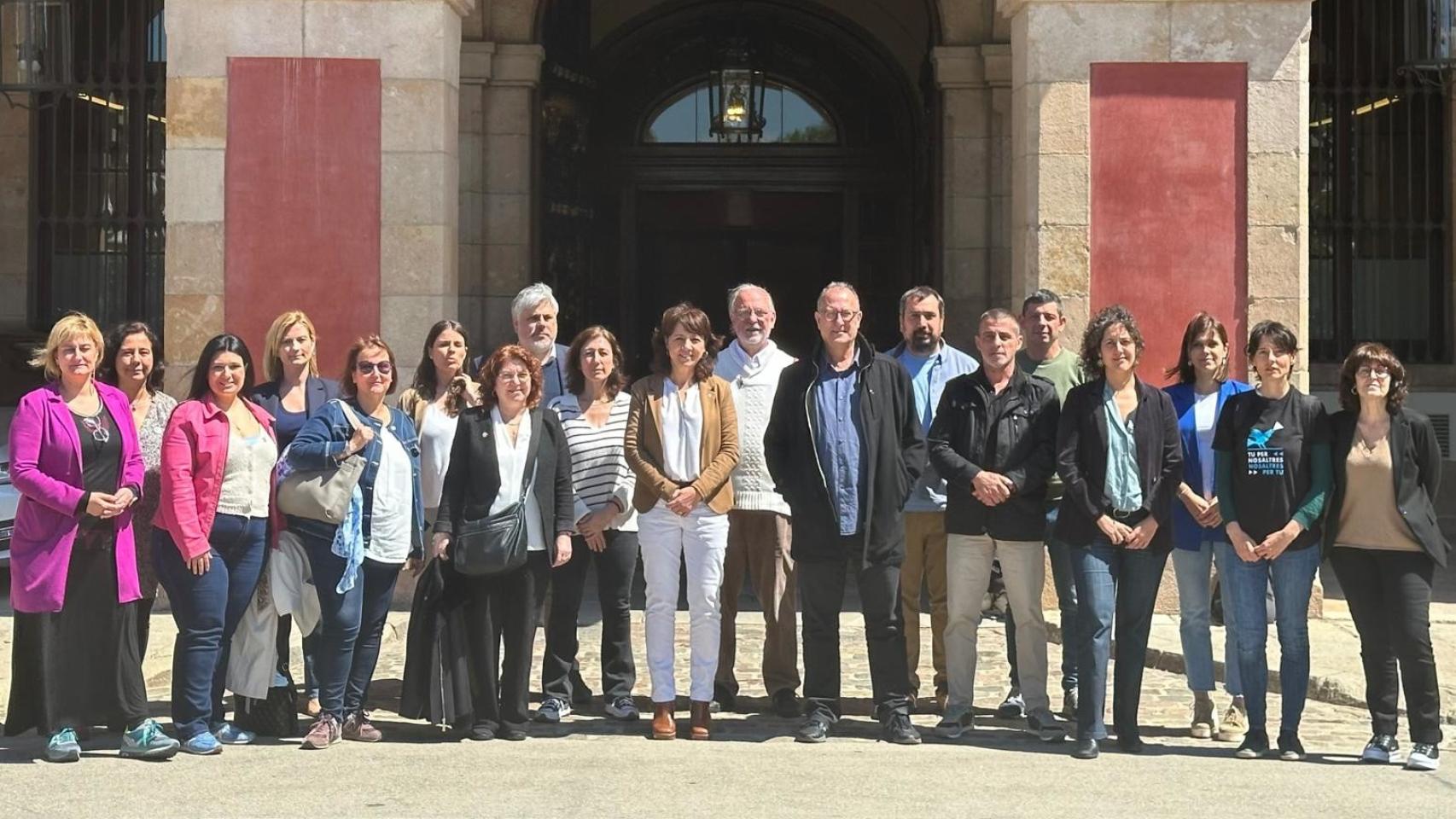ERC, Junts, CUP y En Comú Podem piden en el Parlament retirar las imputaciones por terrorismo a Tsunami Democràtic, acompañados del presidente de Òmnium Cultural, Xavier Antich