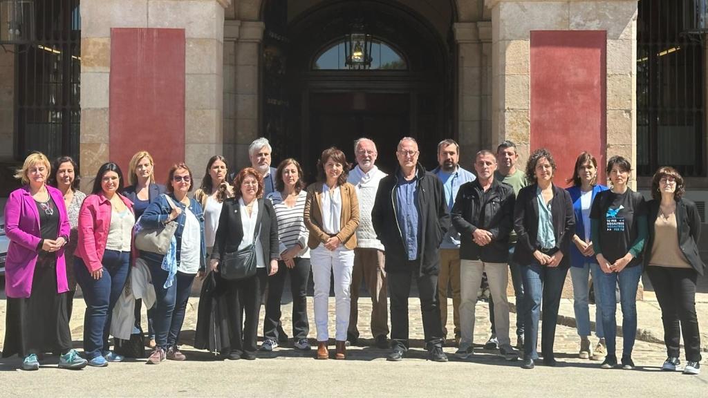 ERC, Junts, CUP y En Comú Podem piden en el Parlament retirar las imputaciones por terrorismo a Tsunami Democràtic, acompañados del presidente de Òmnium Cultural, Xavier Antich