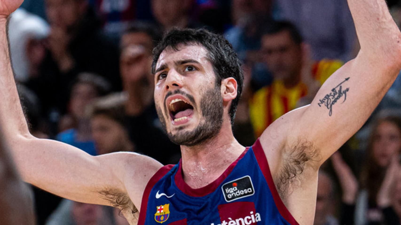 Abrines, eufórico, tras anotar un triple en la victoria del Barça contra el UCAM Murcia
