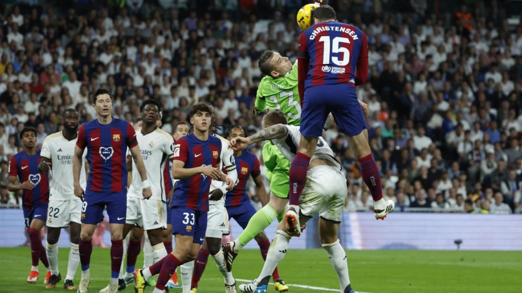 Gol de Christensen tras error de Lunin