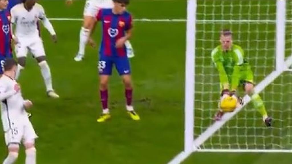 Acción del posible gol de Lamine Yamal en el Santiago Bernabéu