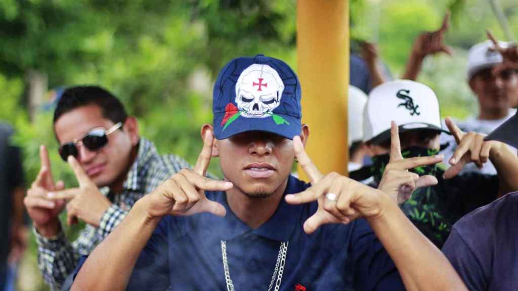 Un grup de Latin Kings en una imatge d'arxiu