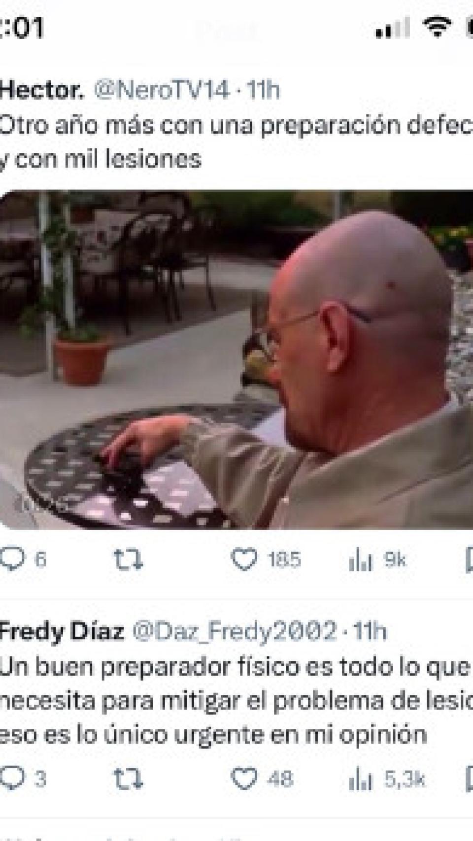 Tuits críticos con el staff técnico de Xavi