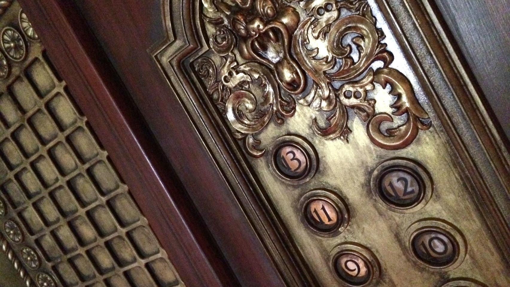 Imagen de archivo de un ascensor