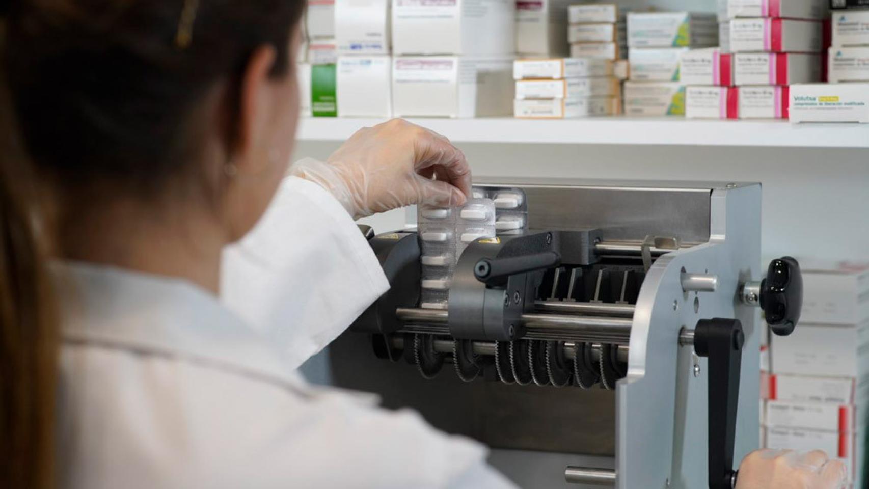 Imagen de un robot de Farmadosis, una de las empresas salpicadas por el pulso