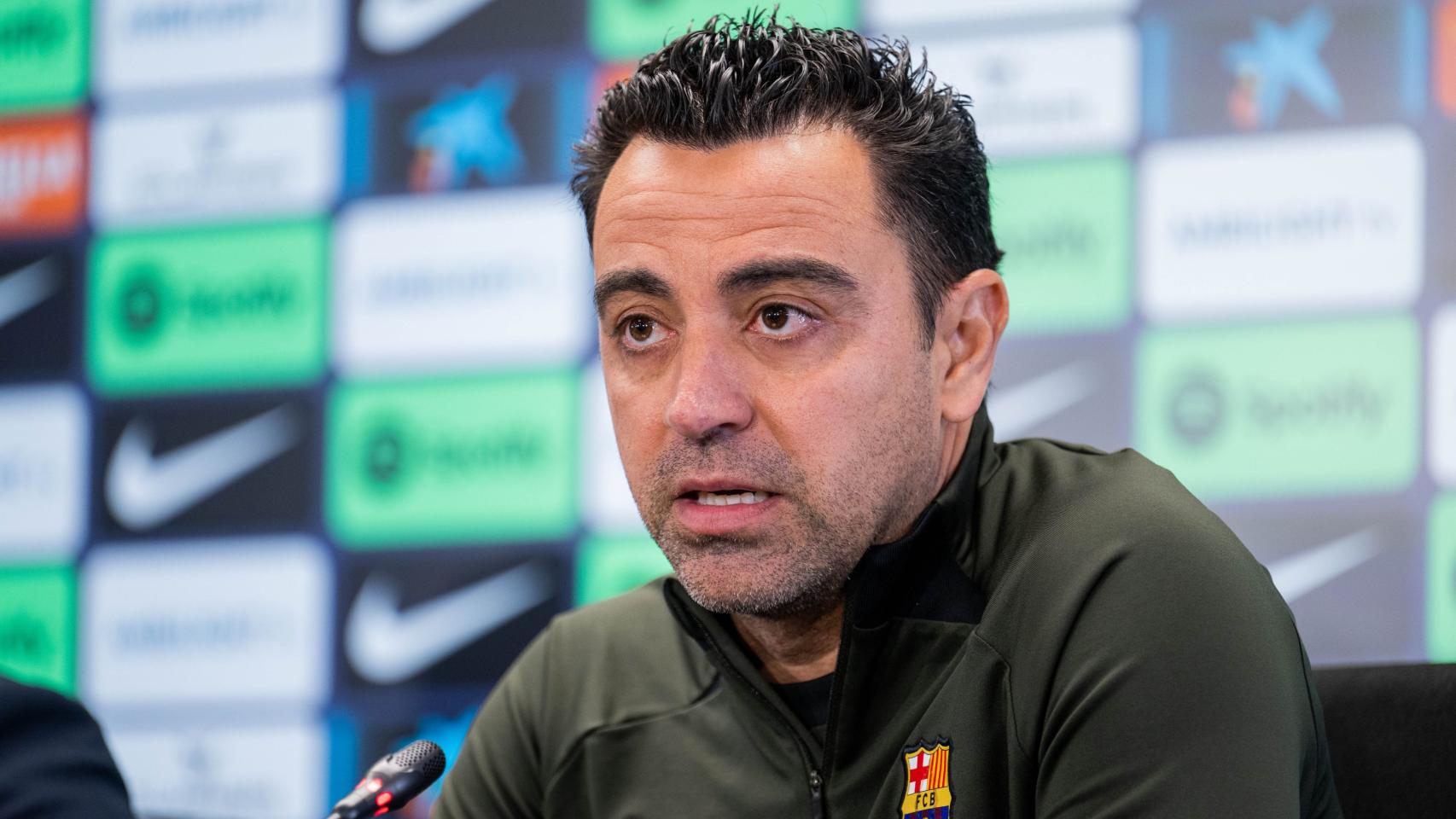 Xavi Hernández en rueda de prensa antes de recibir al Valencia