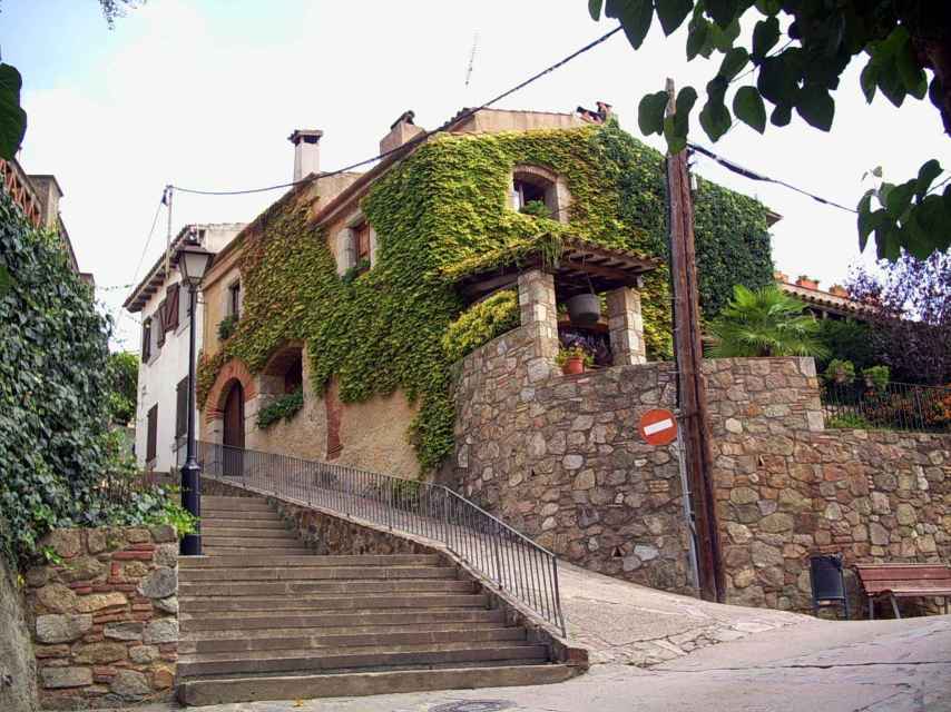 Una de las calles más bonitas de Sant Vicenç de Montalt