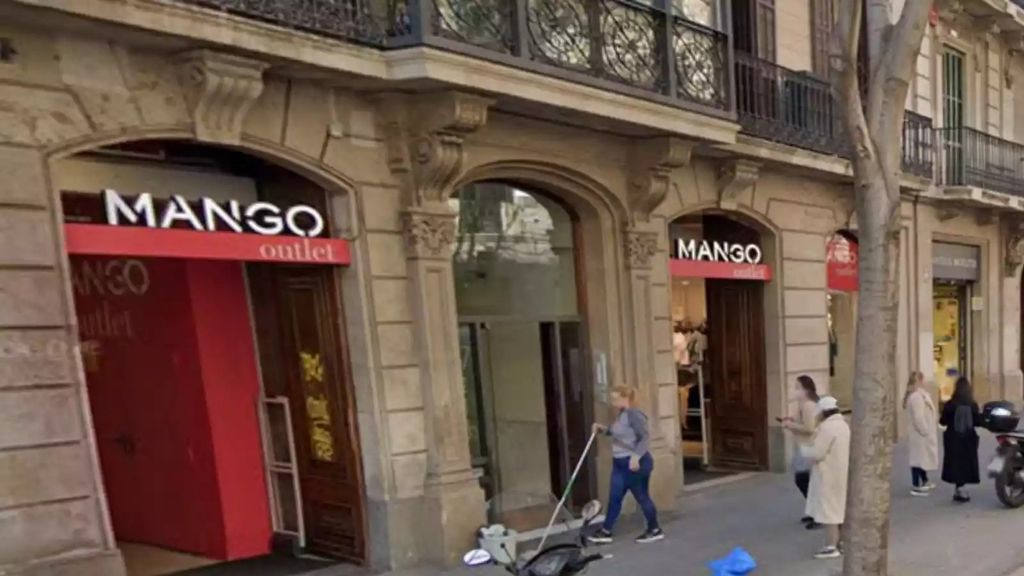 Imatge del Mango Outlet al carrer de Girona