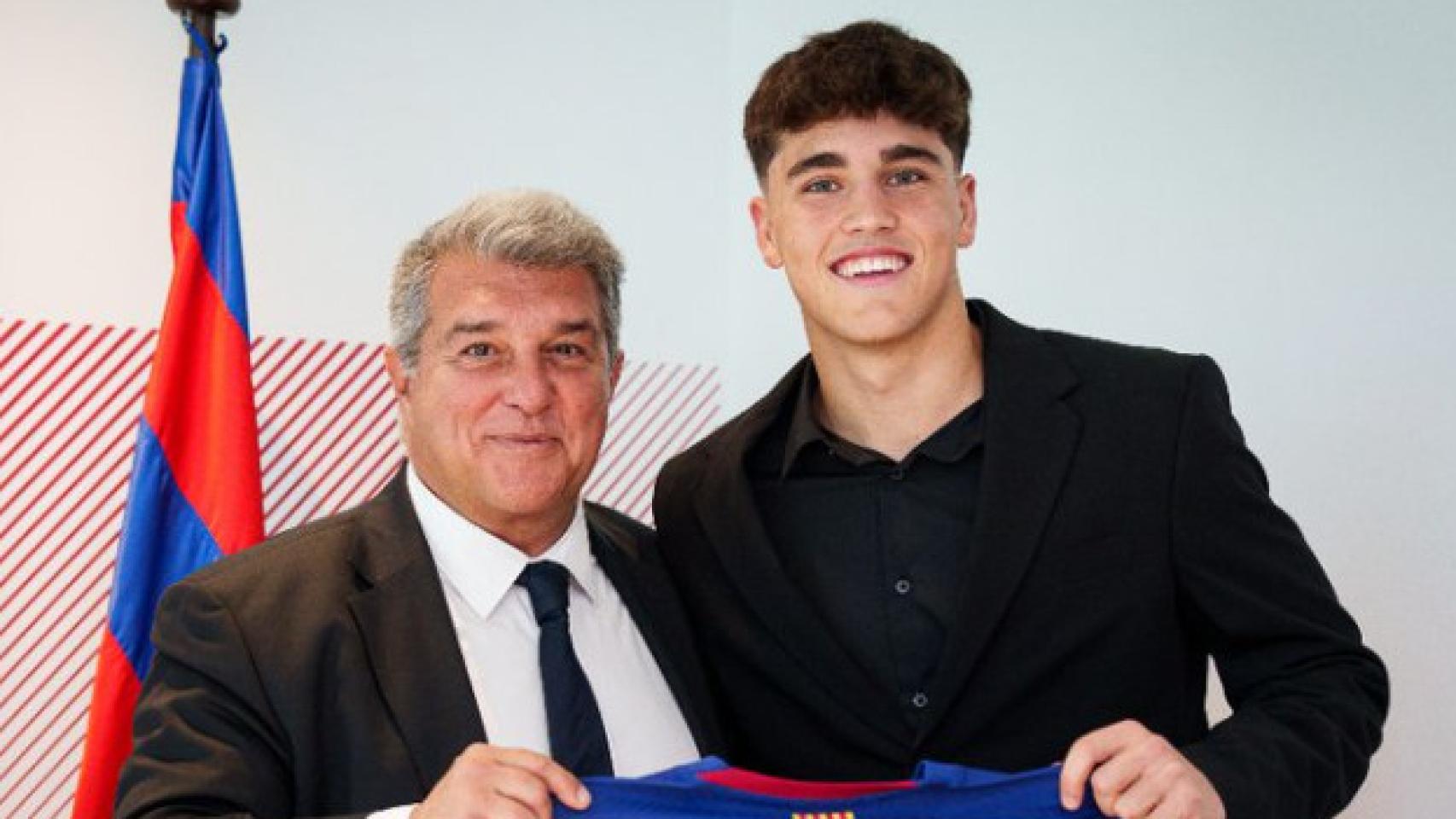 Joan Laporta y Pau Cubarsí cierran la renovación del central hasta 2027