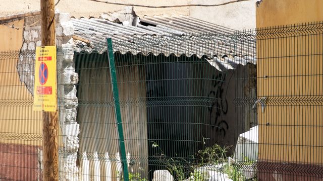 Un techado de fibrocemento en el barrio del Bon Pastor