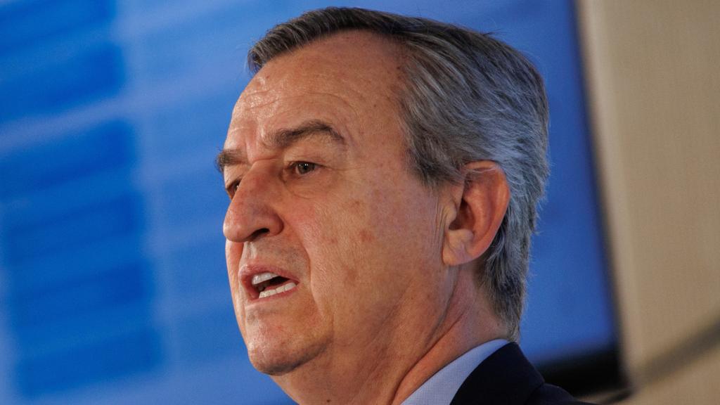 El CEO de Banco Sabadell, César González-Bueno, durante una rueda de prensa