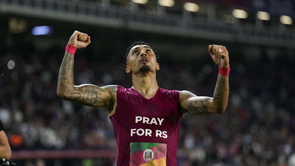 Raphinha homenajea a Río Grande del Sur tras marcar contra la Real Sociedad