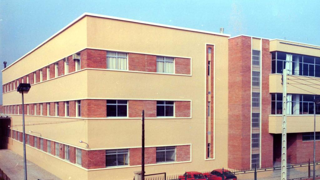 Antigua fábrica de Simon Electric en la carretera de Barcelona, en Girona, futura sede del Instituto Ermessenda